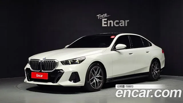 BMW 5 (G60) 520i M