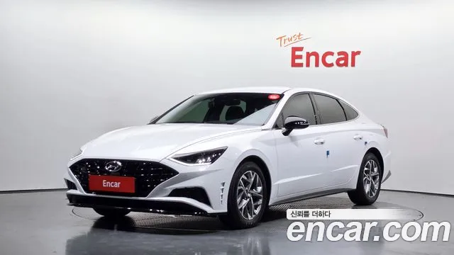 Hyundai Sonata (DN8) 2.0 Premium
