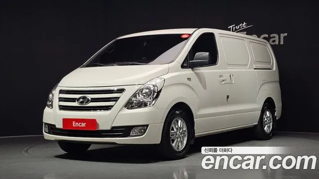 Hyundai Grand Starex 3