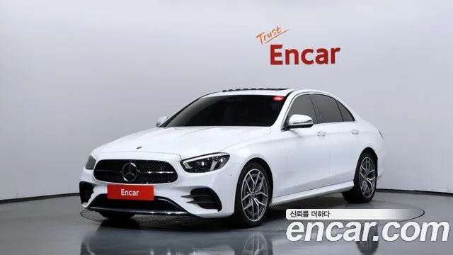 Mercedes-Benz E- W213 E220d 4MATIC AMG Line