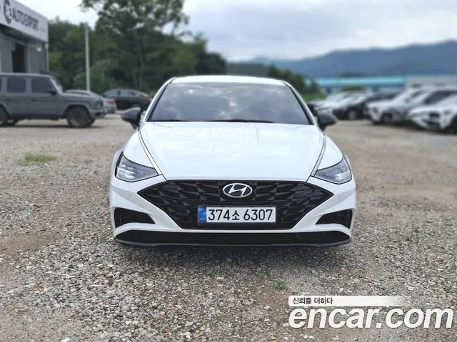 Hyundai Sonata (DN8) 2.0 Premium