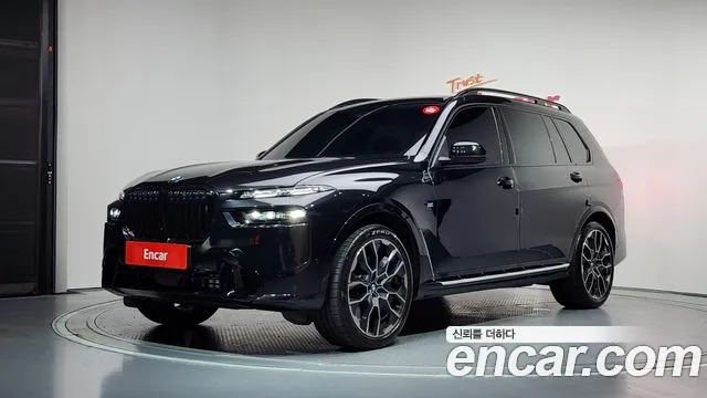 BMW X7 (G07) xDrive 40i M 6