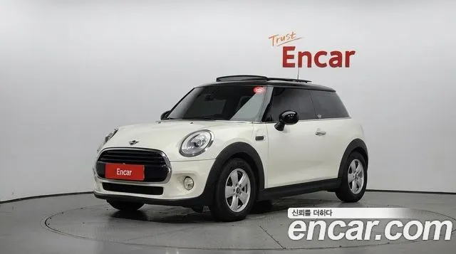 MINI Cooper D Mid 3