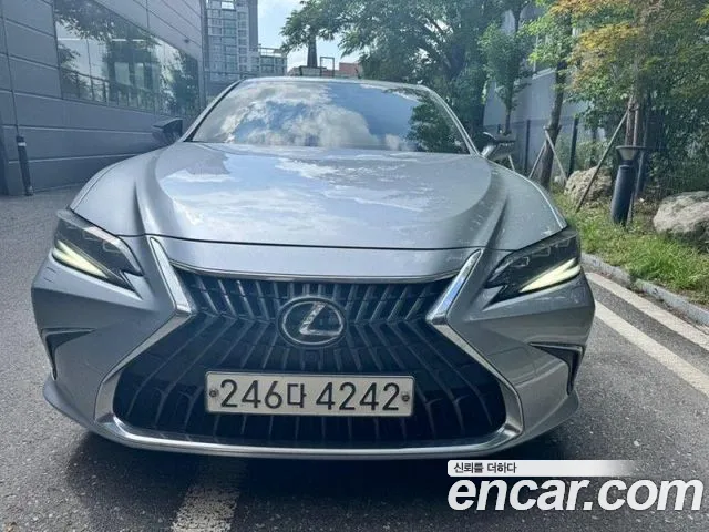 Lexus ES300h 7