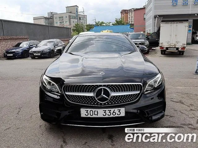 Mercedes-Benz E- W213 E220d