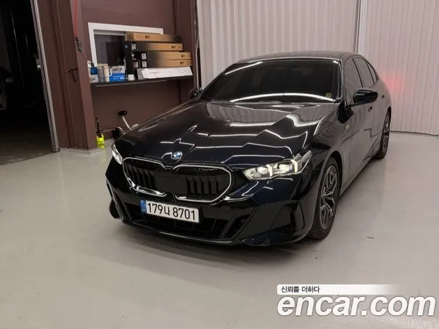 BMW 5 (G60) 520i M