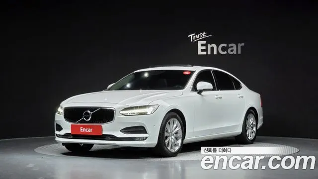 Volvo S90 D4