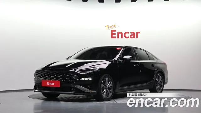 Kia K8 Hybrid Noblesse