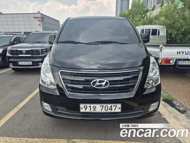 Hyundai Grand Starex 5