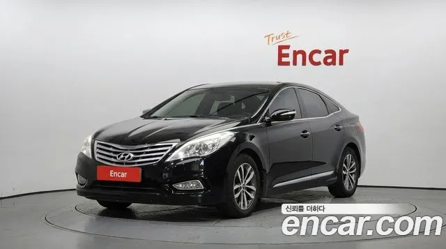 Hyundai Grandeur HG HG240