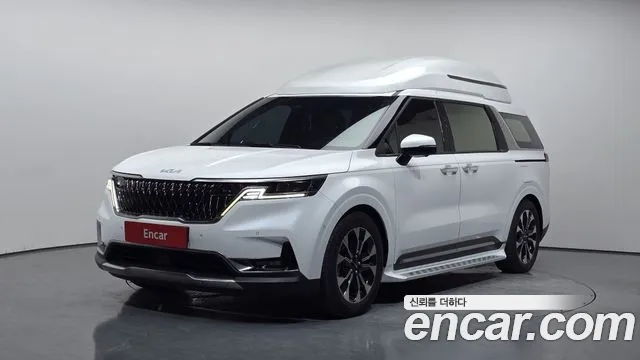 Kia Carnival 4 Gasoline 9