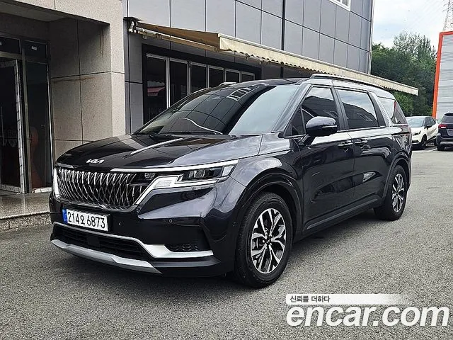 Kia Carnival 4 9 Prestige