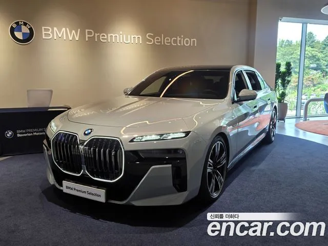 BMW i7 (G70) xDrive 60 M