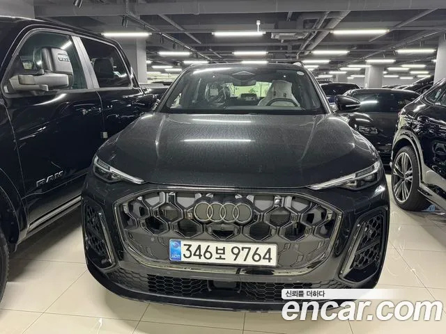 Audi Q5 (80A) 40 TDI S Line