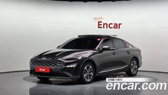 Kia K8 Hybrid Noblesse