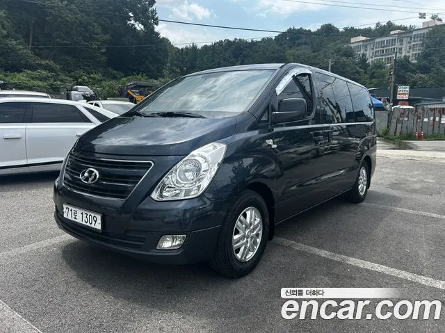 Hyundai Grand Starex 12