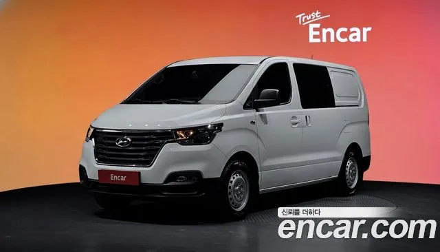 Hyundai The New Grand Starex 5