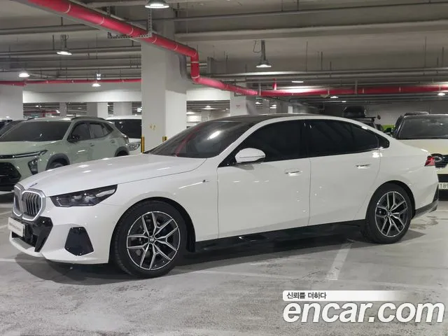 BMW 5 (G60) 520i M