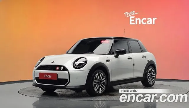 MINI Cooper C 4 5