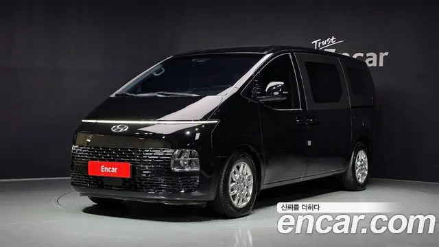 Hyundai Staria 3