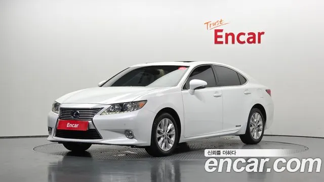 Lexus ES300h XV60