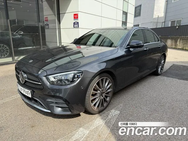 Mercedes-Benz E- W213 E350 4MATIC AMG Line