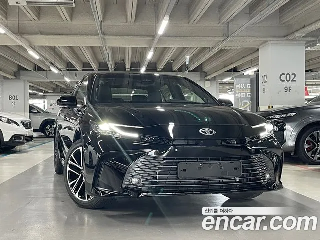 Toyota Camry (XV80) 2.5 XLE Premium Hybrid