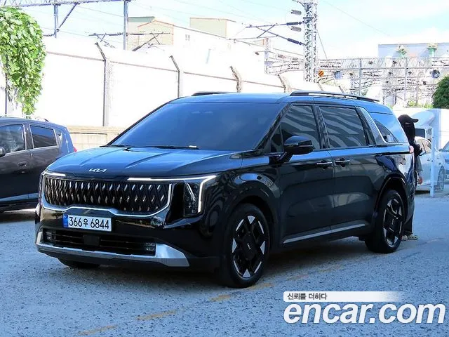 Kia The New Carnival 4 Gasoline 9 Noblesse