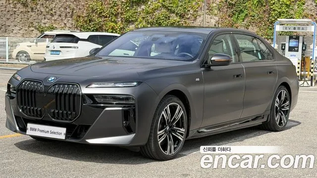 BMW i7 (G70) xDrive 60