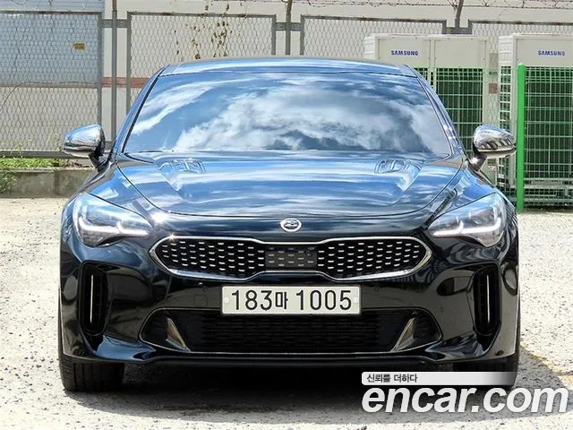 Kia Stinger 3.3 Turbo AWD GT