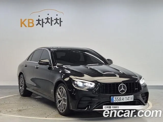 Mercedes-Benz E- W213 E220d 4MATIC AMG Line