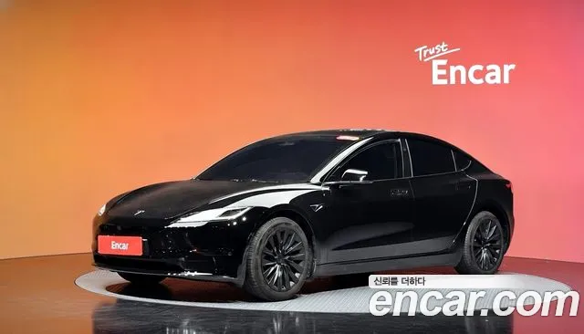Tesla 3 RWD