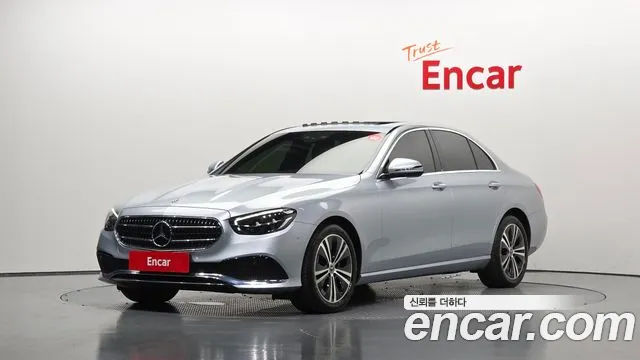 Mercedes-Benz E- W213 E250