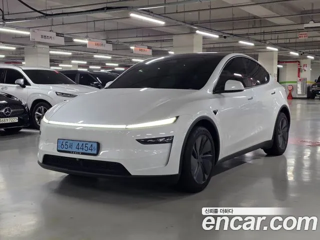 Tesla Y Premium RWD