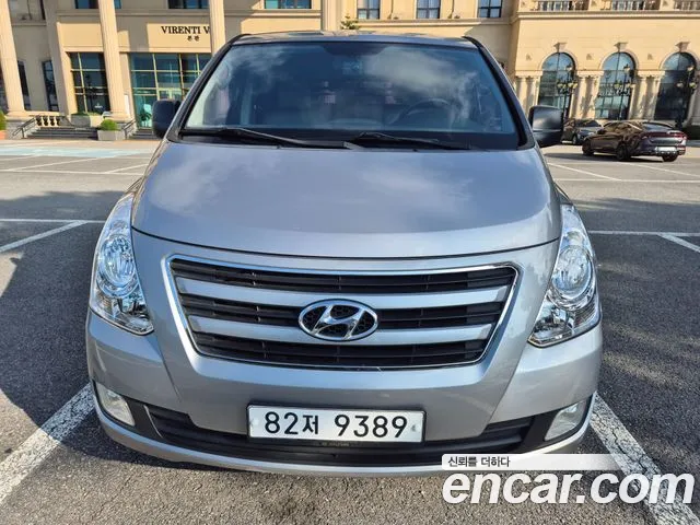 Hyundai Grand Starex 5
