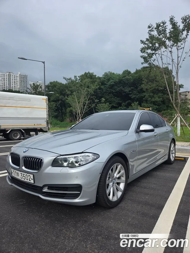 BMW 5 (F10) 528i