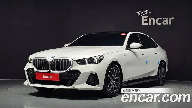 BMW 5 (G60) 520i M