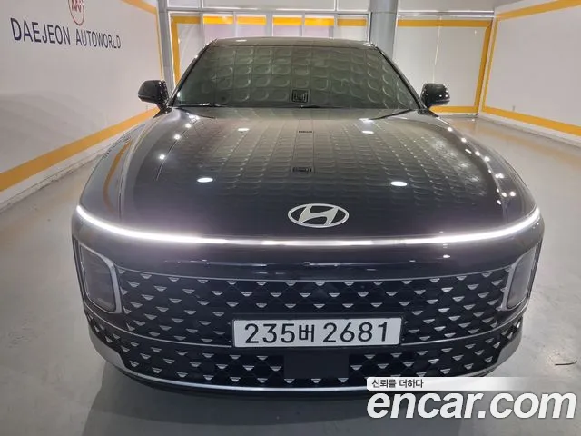 Hyundai Grandeur Hybrid (GN7) Premium