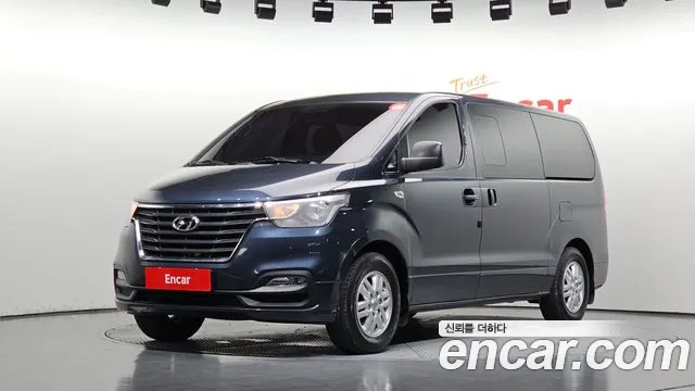 Hyundai The New Grand Starex 5
