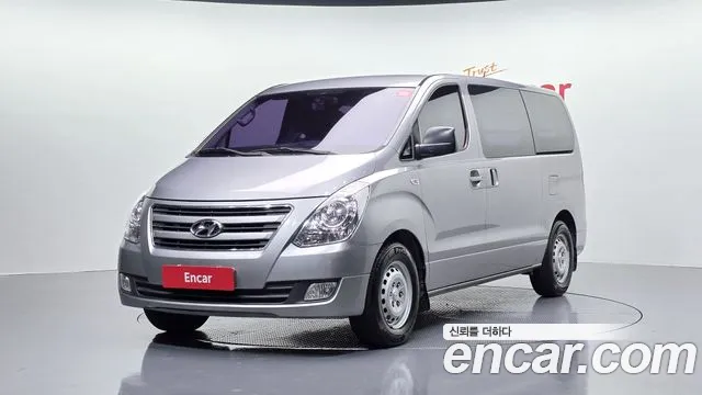 Hyundai Grand Starex 3