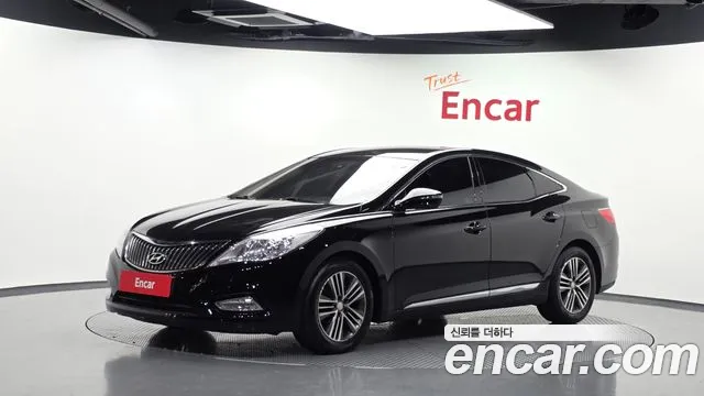Hyundai Grandeur HG HG240