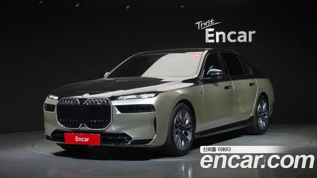 BMW 7 (G70) 740i sDrive