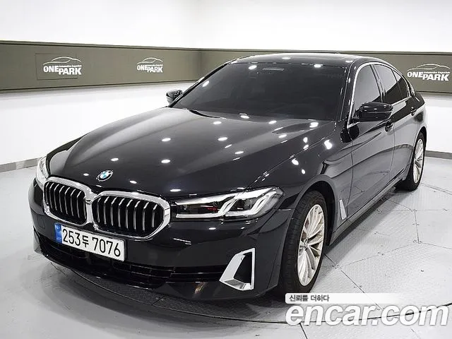 BMW 5 (G30) 530i