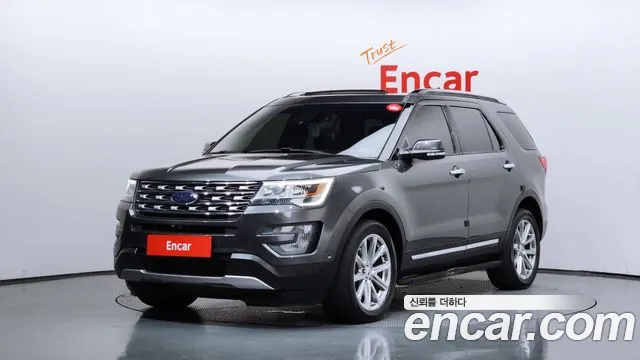 Ford Explorer 2.3 Limited 4WD 5