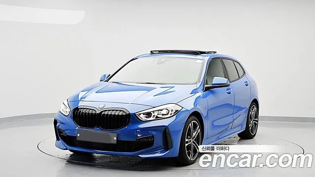 BMW 1 (F40) 120i M