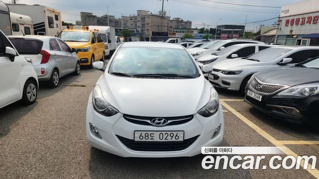 Hyundai Avante MD M16 GDI