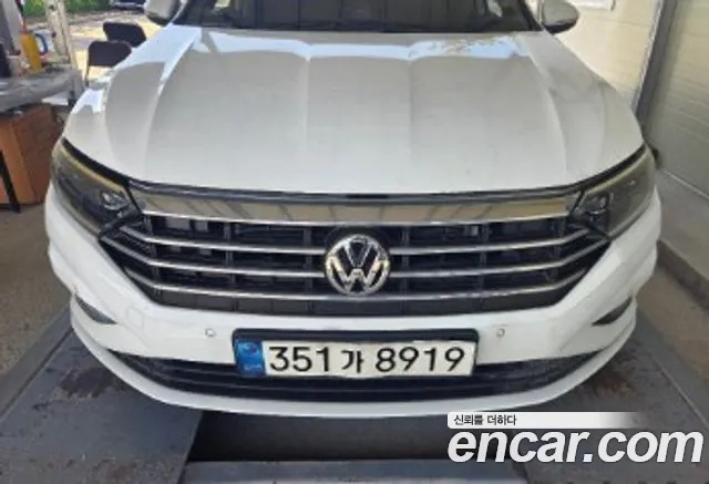 Volkswagen 7 1.4 TSI Premium
