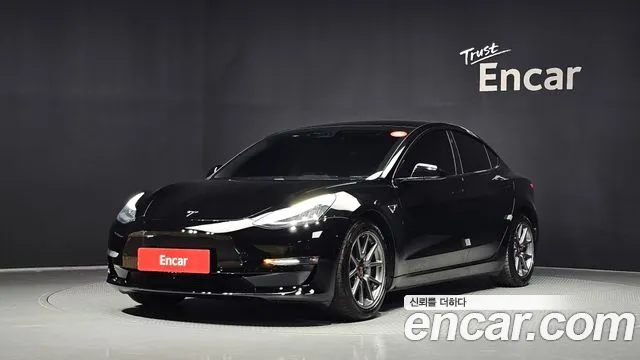 Tesla 3 AWD