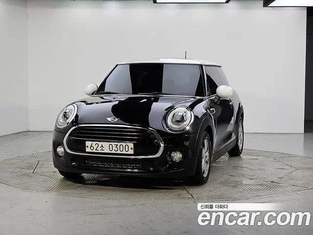 MINI Cooper D Mid 3