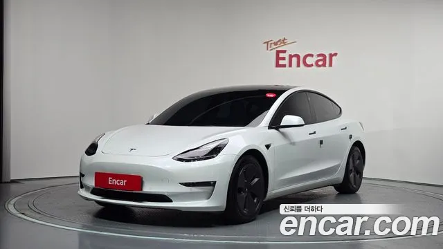 Tesla 3 AWD